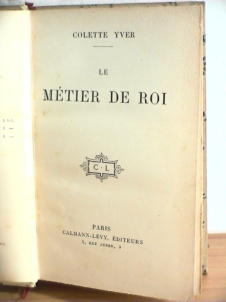 24927606