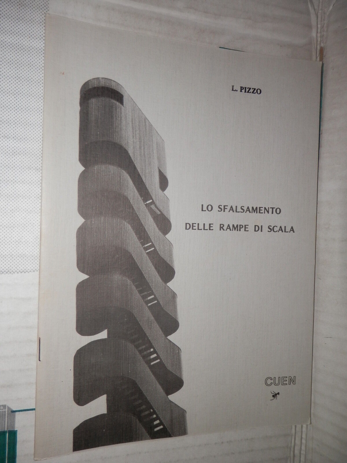 24637185