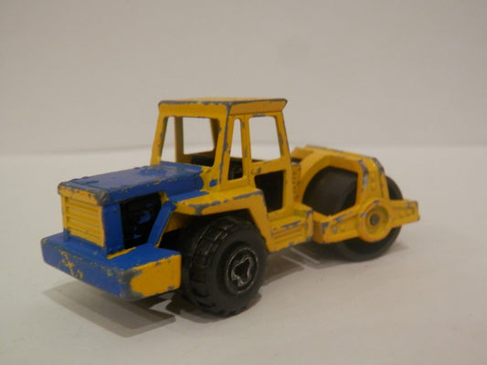23993085