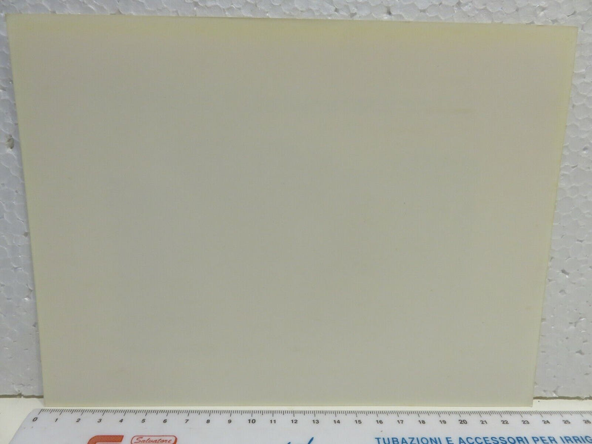 24003061