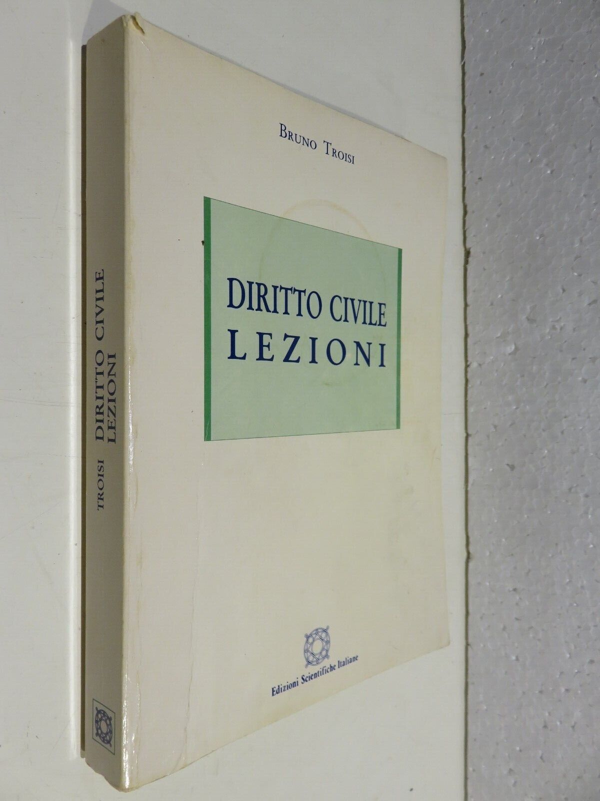 24000082