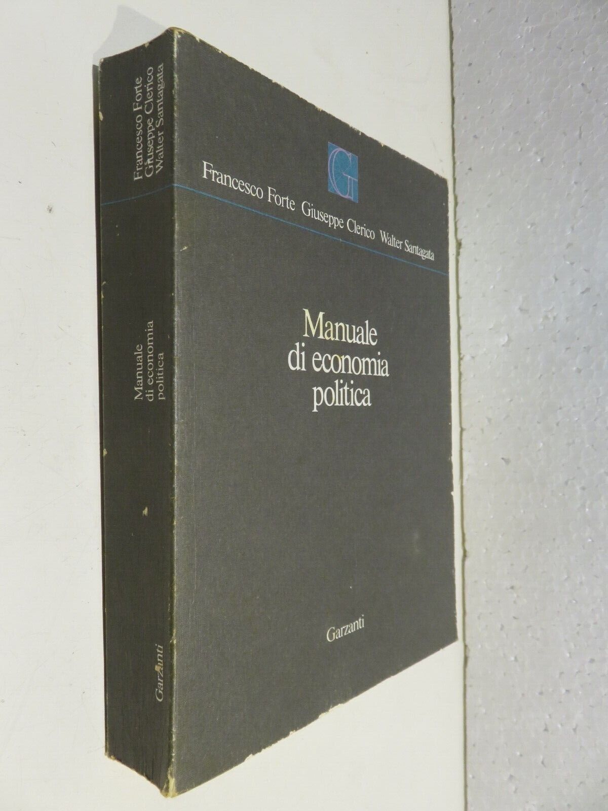 24001072