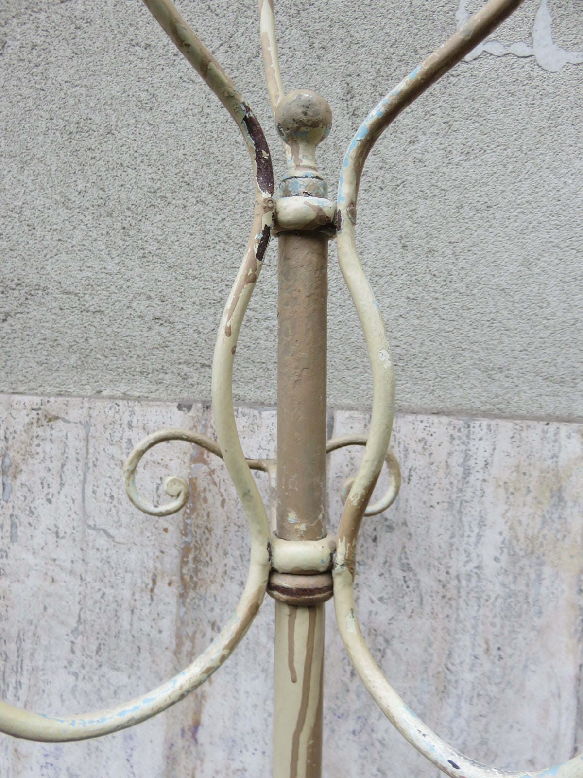 37477905