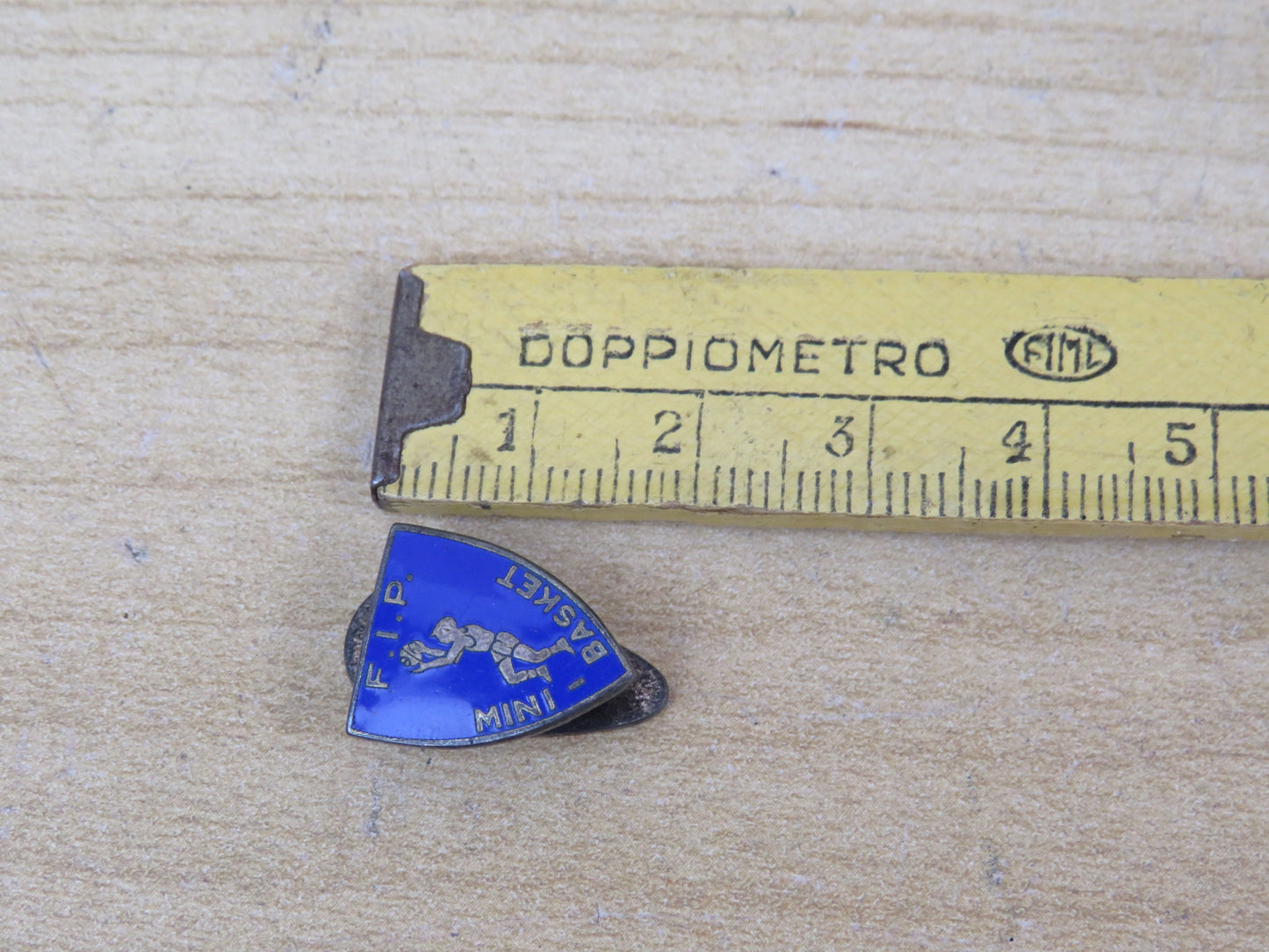 46608905