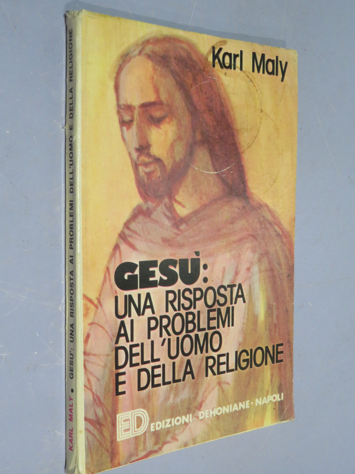 51068712
